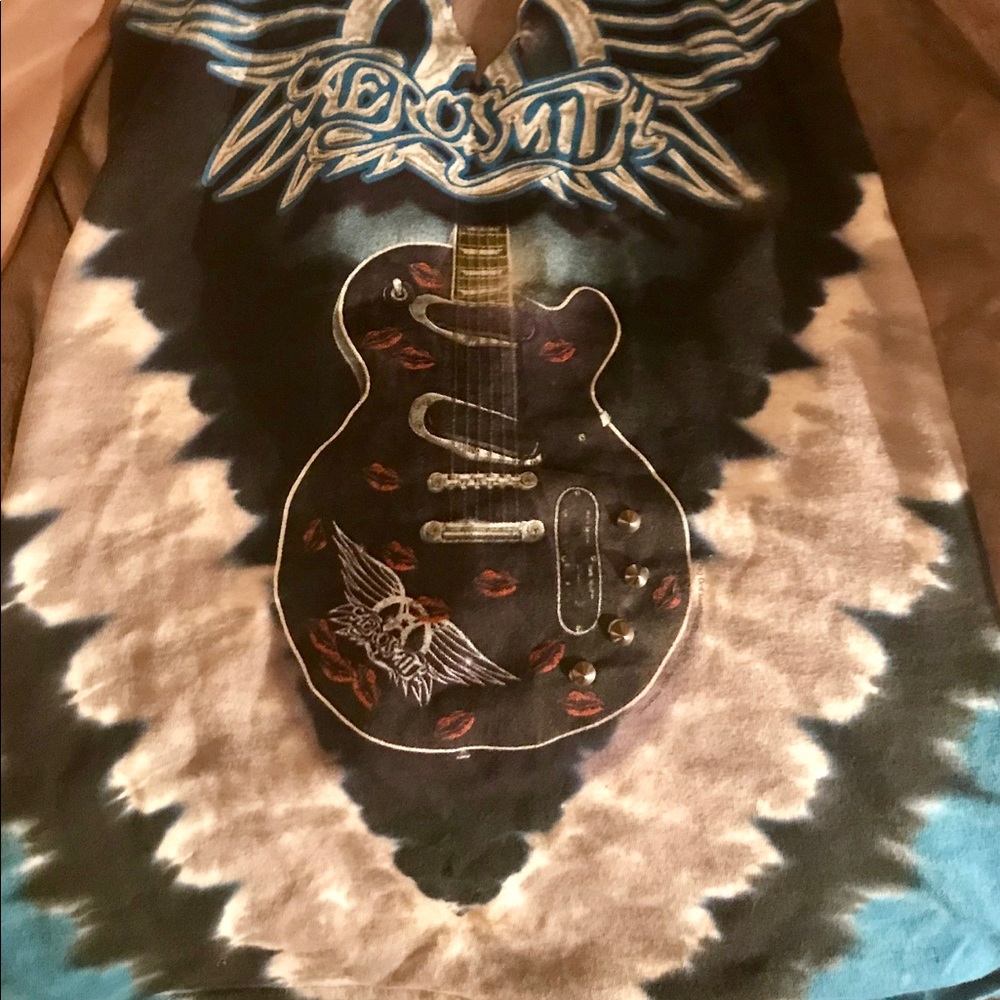 Aerosmith handcrafted tank, perfect for concerts!